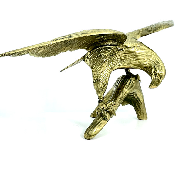 Vintage Brass American Bald Eagle Perched On A Tree Branch Large Wing Span 19" - Picture 1 of 16
